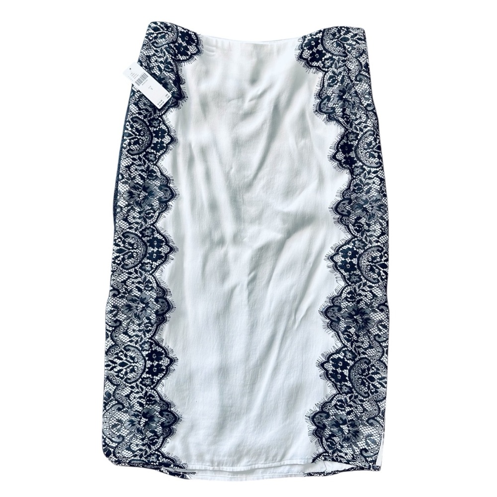 ANTHROPOLOGIE Black and White Lace Pencil Skirt NWT size 2